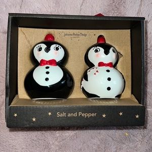 Johanna Parker salt and pepper